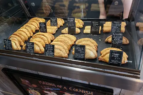 Rowes Cornish Bakers photo 3